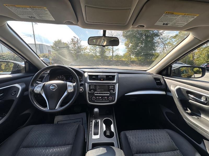 Nissan Altima 2.5 SV 2017