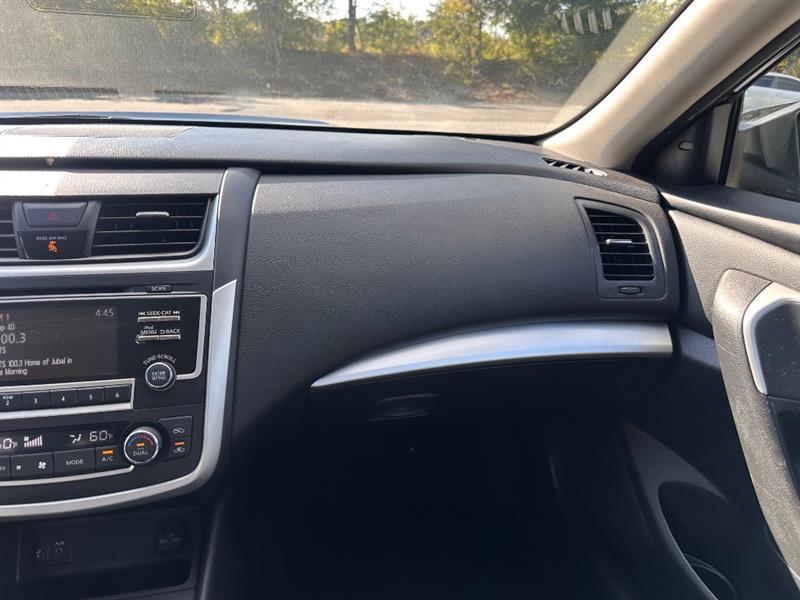 Nissan Altima 2.5 SV 2017