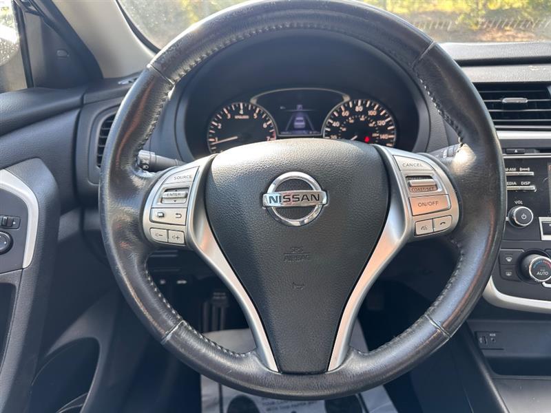 Nissan Altima 2.5 SV 2017