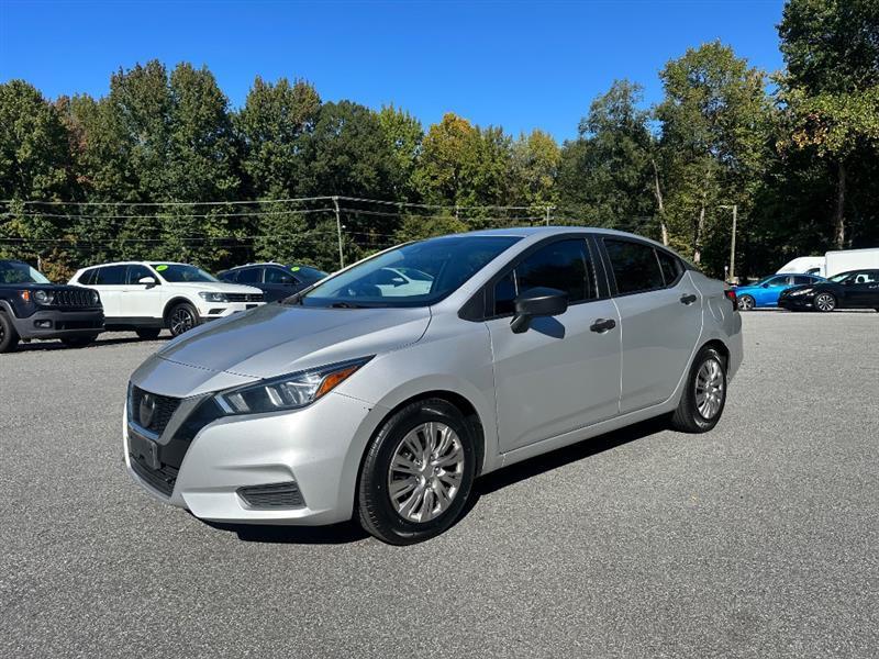 Nissan Versa S CVT 2020