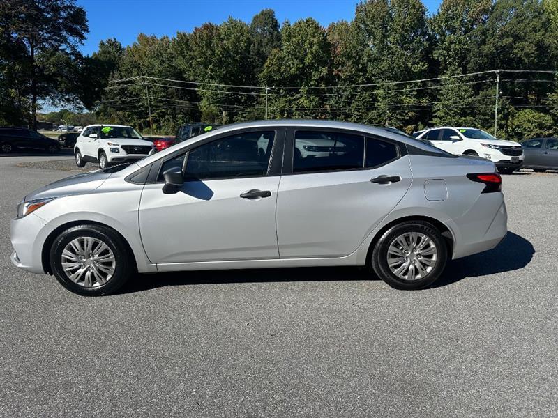 Nissan Versa S CVT 2020