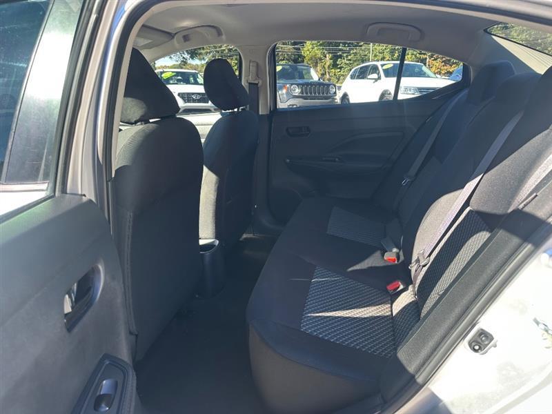 Nissan Versa S CVT 2020