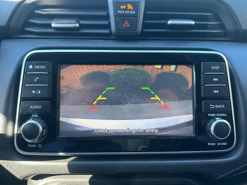 Nissan Versa S CVT 2020