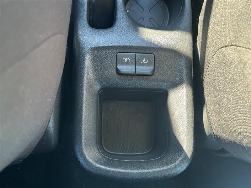 Nissan Versa S CVT 2020