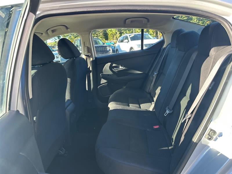 Nissan Sentra S 2021