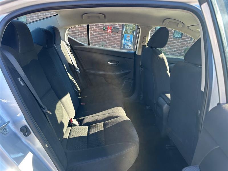 Nissan Sentra S 2021