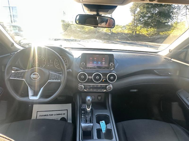 Nissan Sentra S 2021
