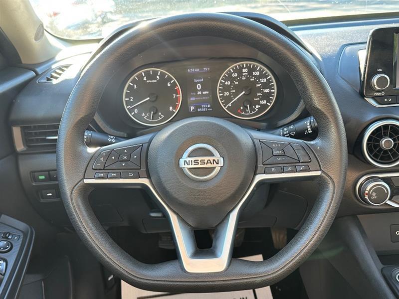 Nissan Sentra S 2021