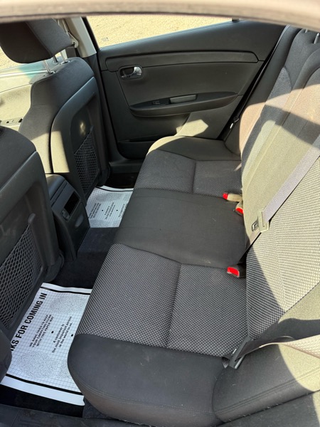 Chevrolet Malibu 1LT 2011