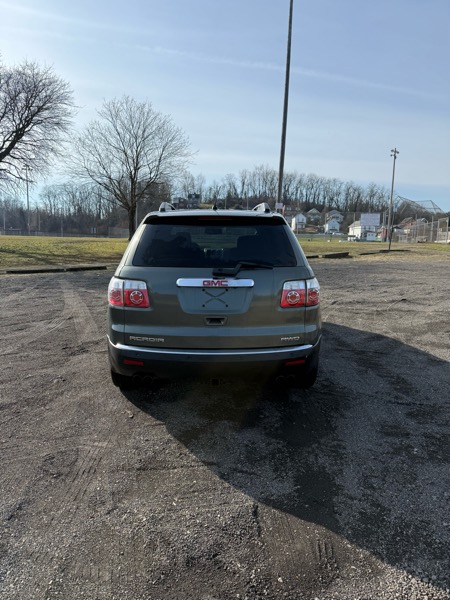 GMC Acadia SLE-2 AWD 2011