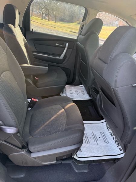 GMC Acadia SLE-2 AWD 2011