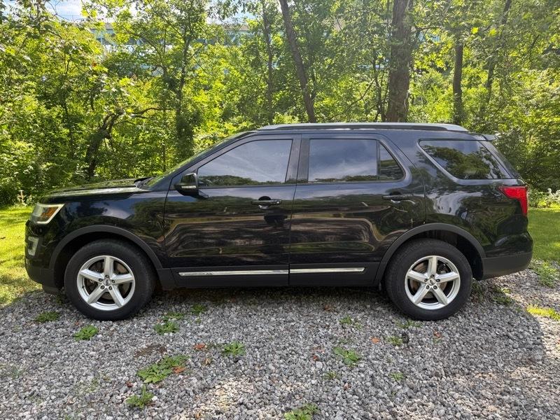 Ford Explorer 4dr XLT 2016