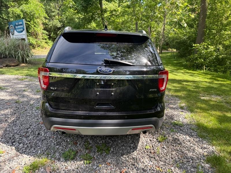 Ford Explorer 4dr XLT 2016