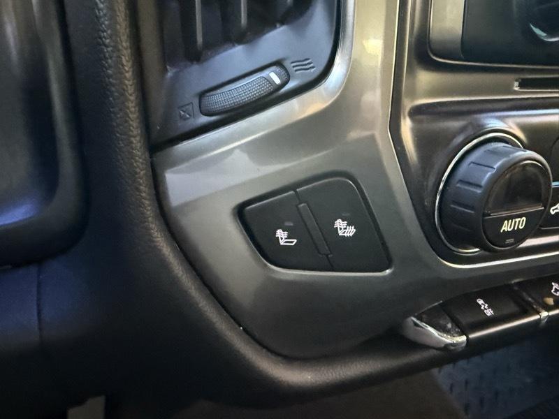 Chevrolet Silverado 1500 1LT Crew Cab 4WD 2015