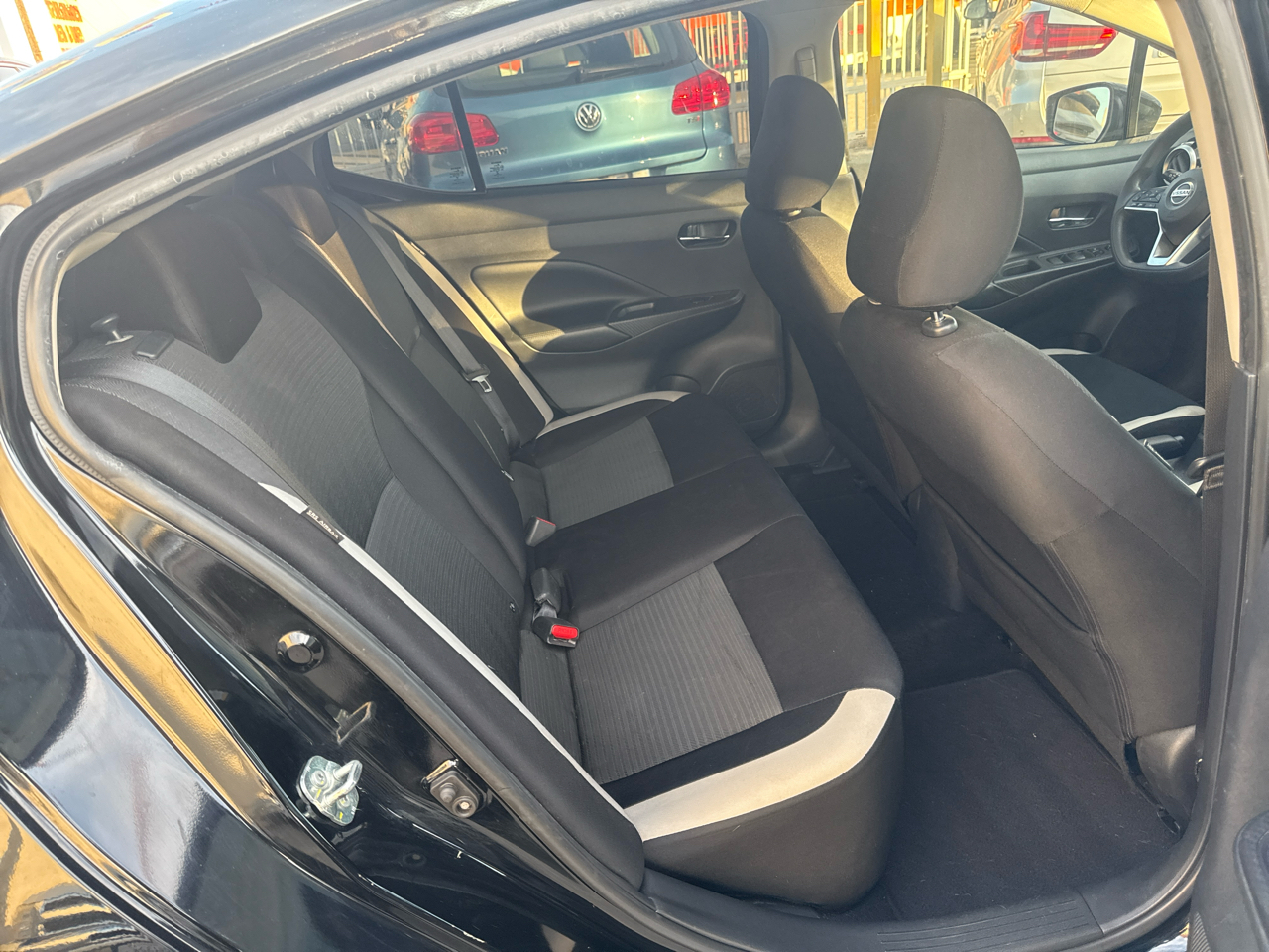 Nissan Versa SV 2020