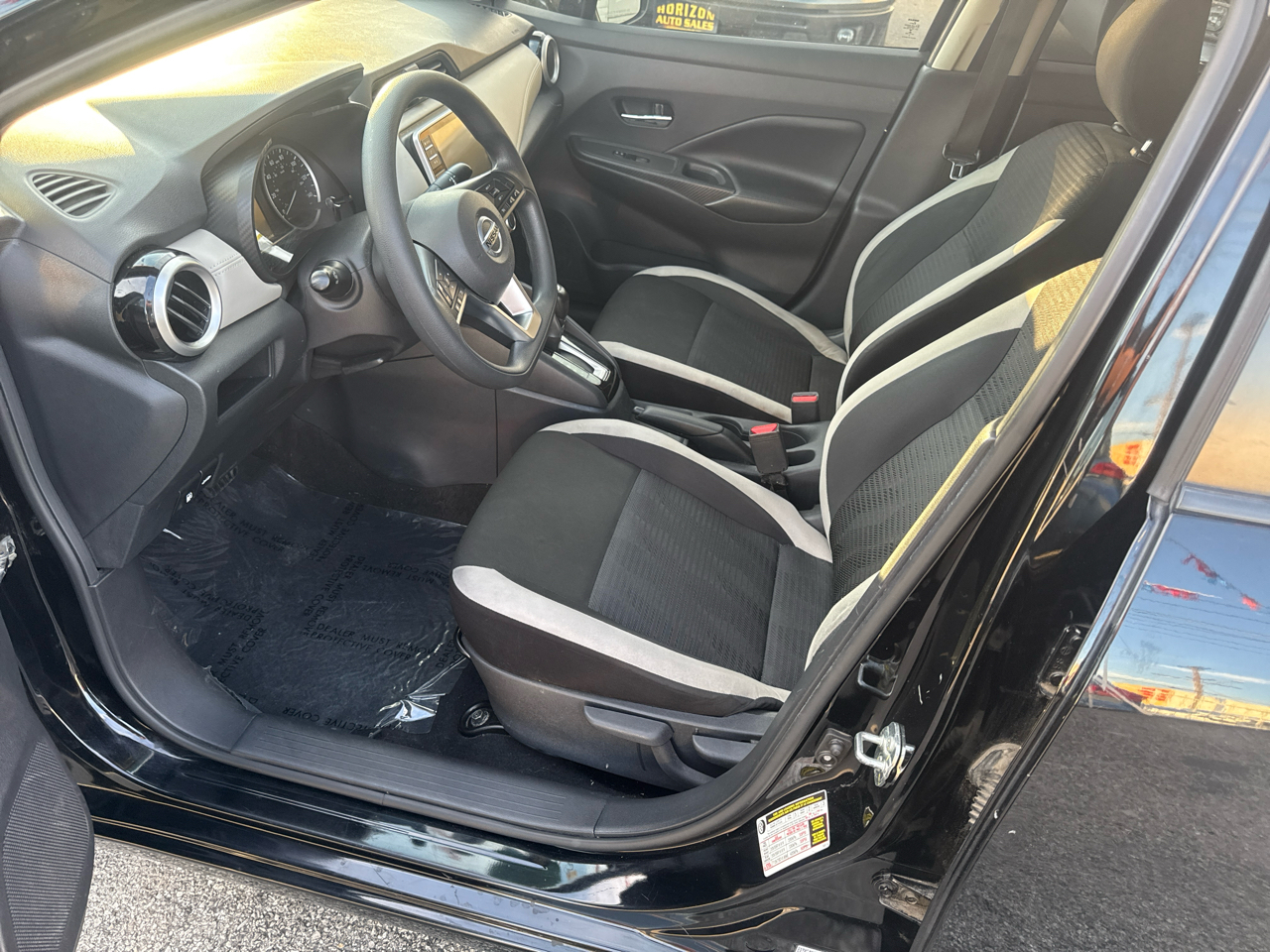 Nissan Versa SV 2020