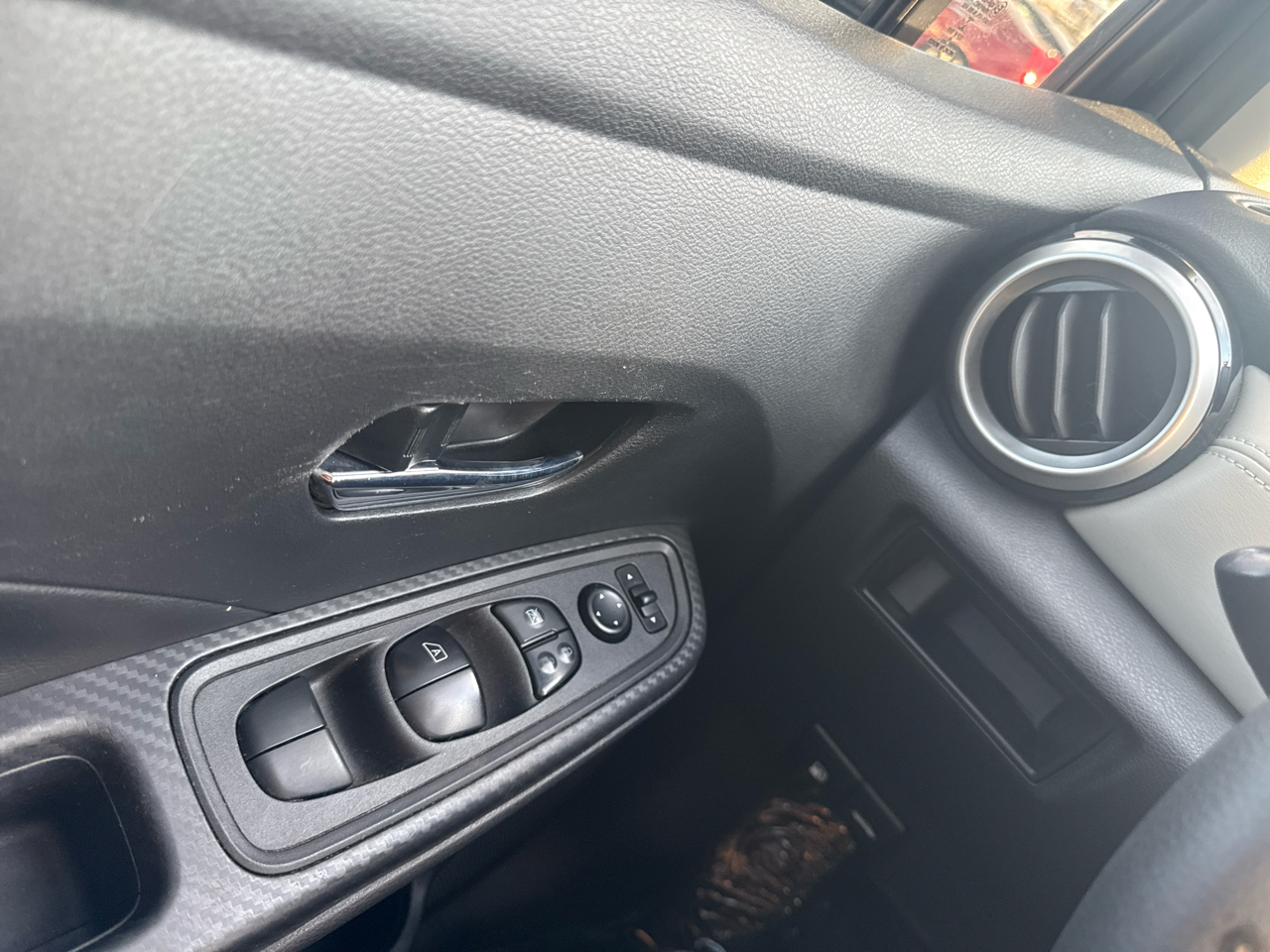 Nissan Versa SV 2020