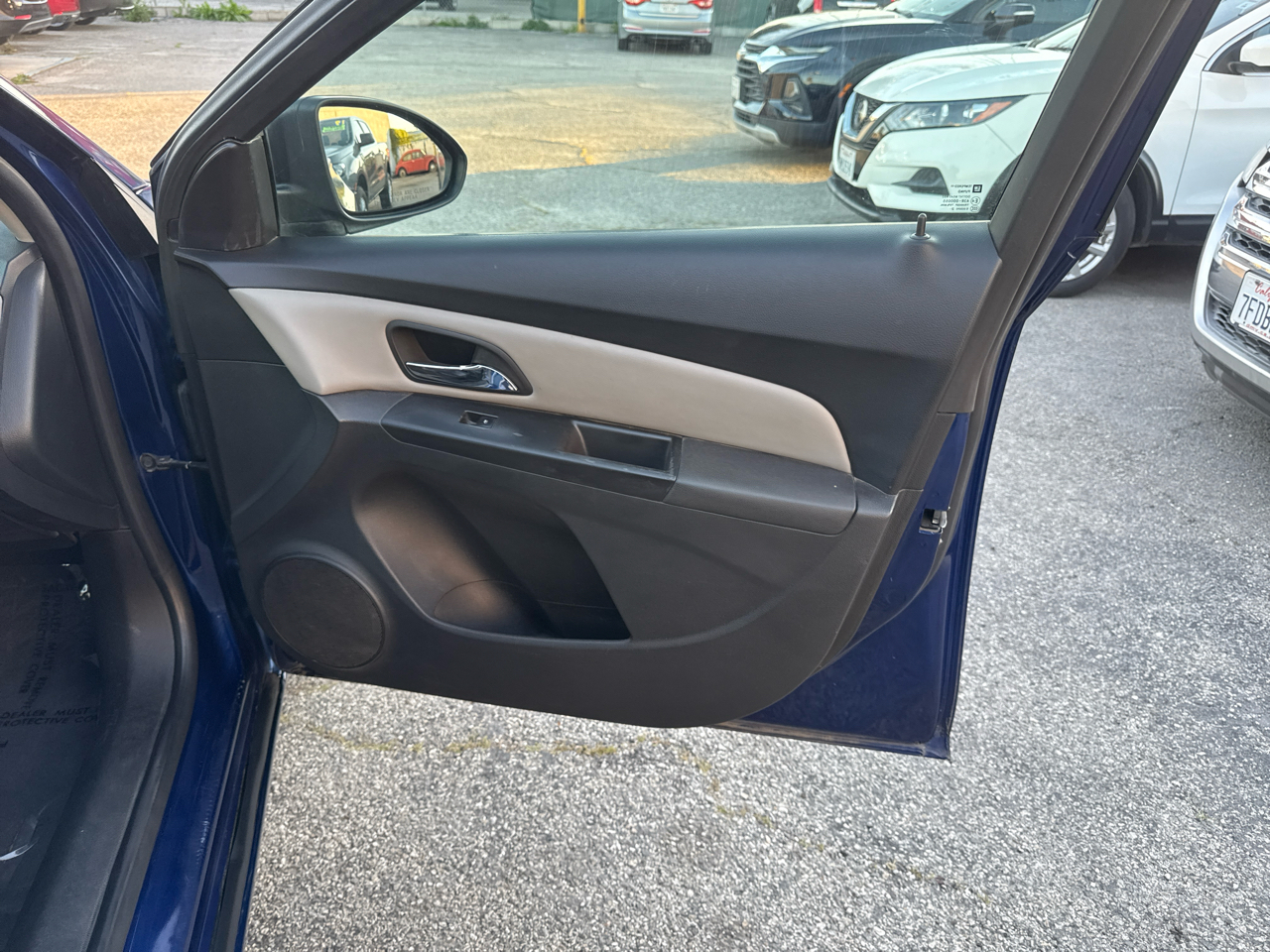 Chevrolet Cruze LS Auto 2013