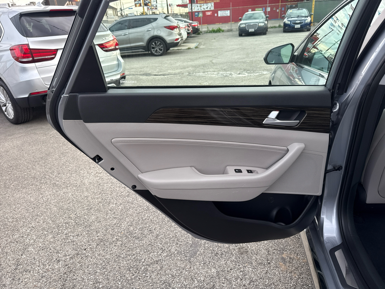 Hyundai Sonata 4dr Sdn 2.0T Auto Limited 2016