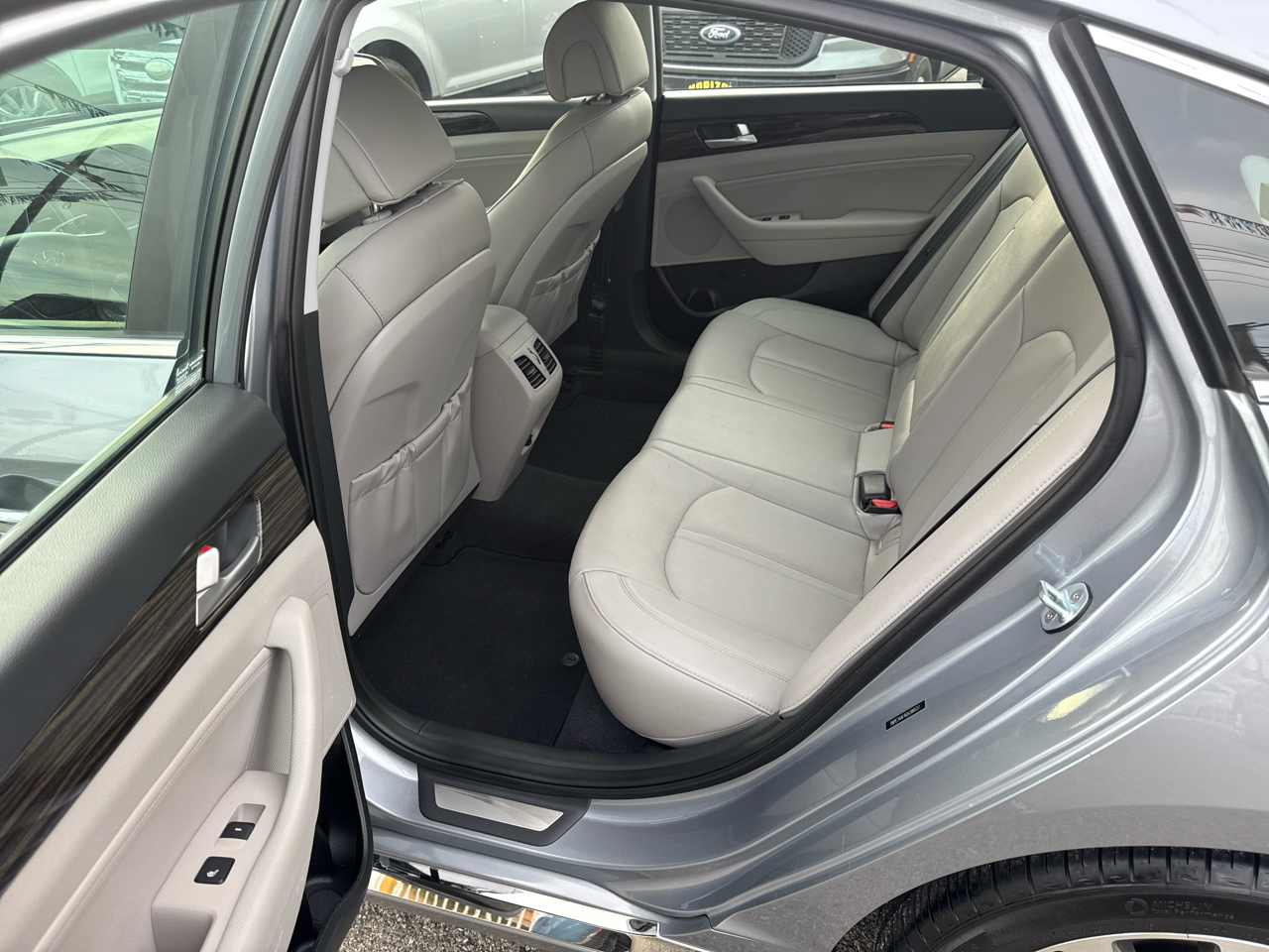 Hyundai Sonata 4dr Sdn 2.0T Auto Limited 2016