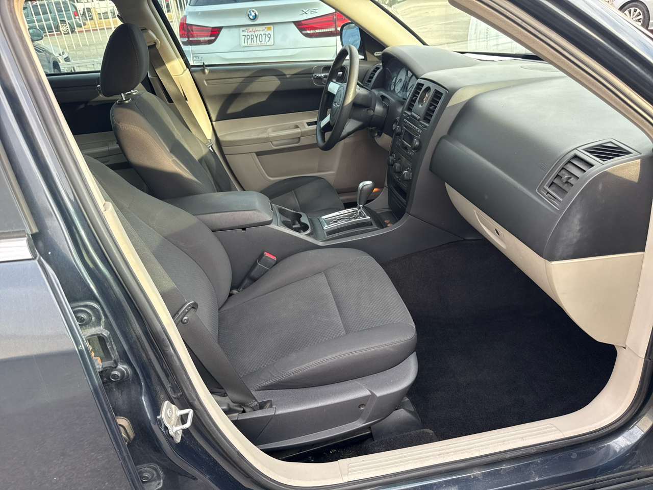 Chrysler 300 Base 2007