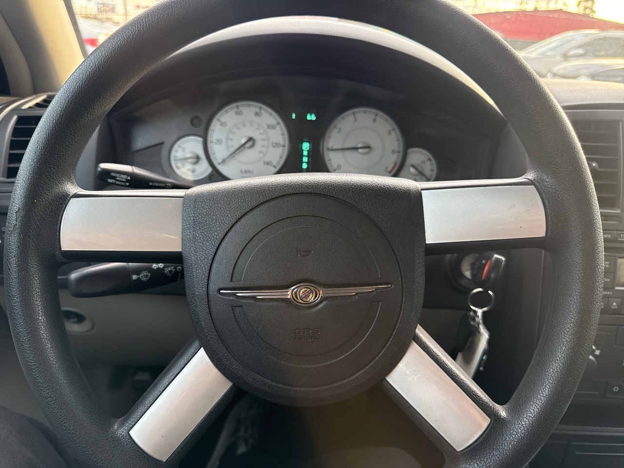 Chrysler 300 Base 2007