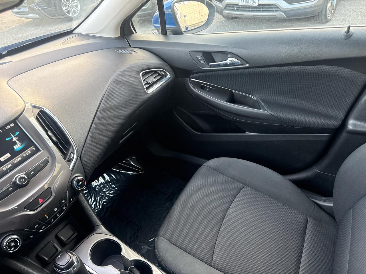 Chevrolet Cruze LT Auto 2017