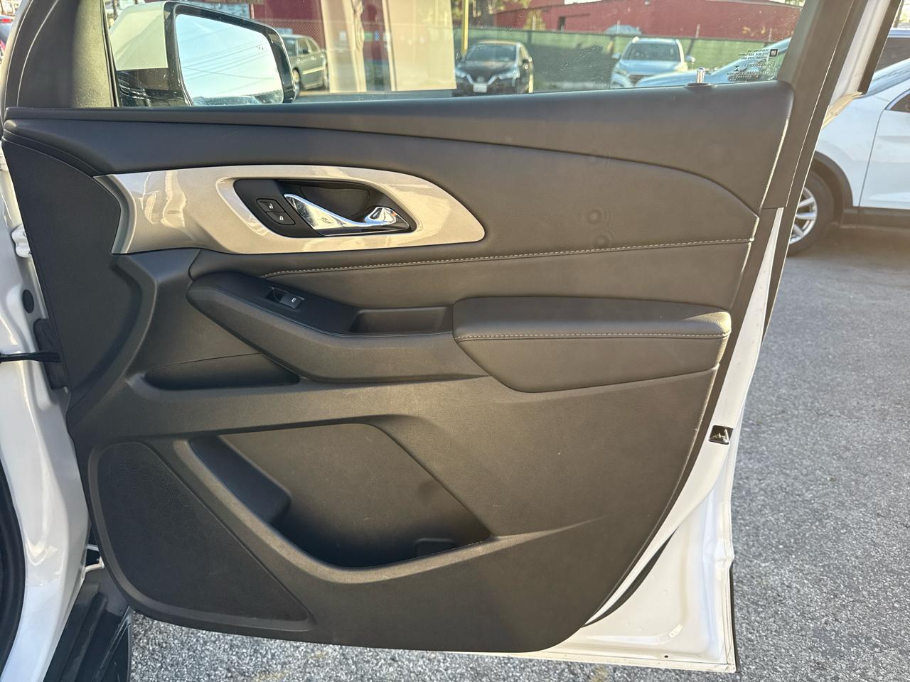 Chevrolet Traverse LT Cloth FWD 2018