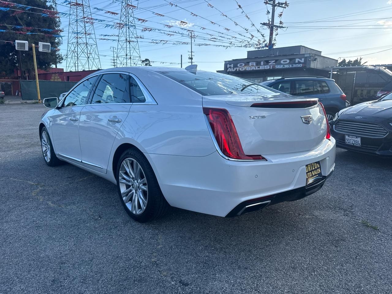 Cadillac XTS Luxury FWD 2019