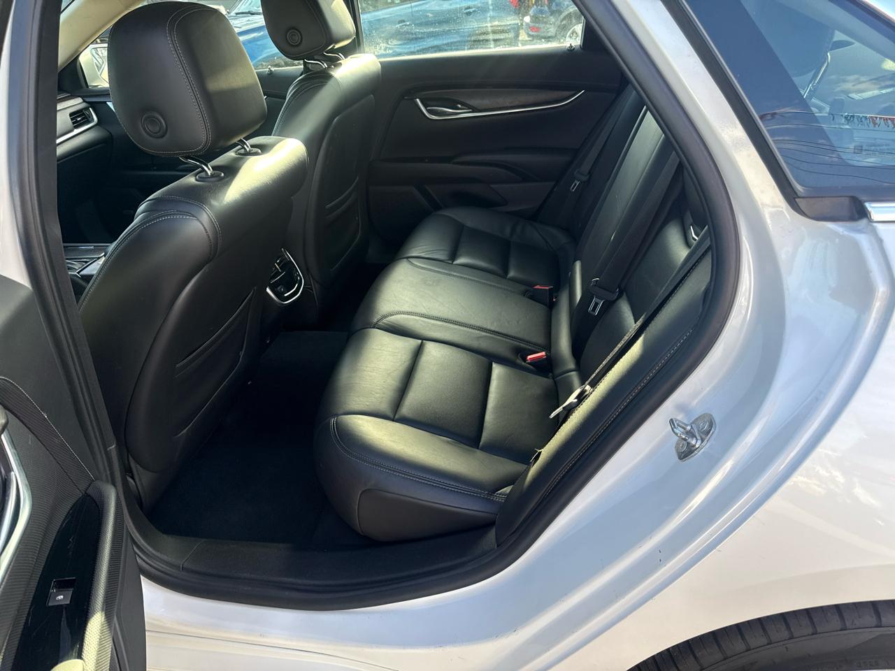 Cadillac XTS Luxury FWD 2019