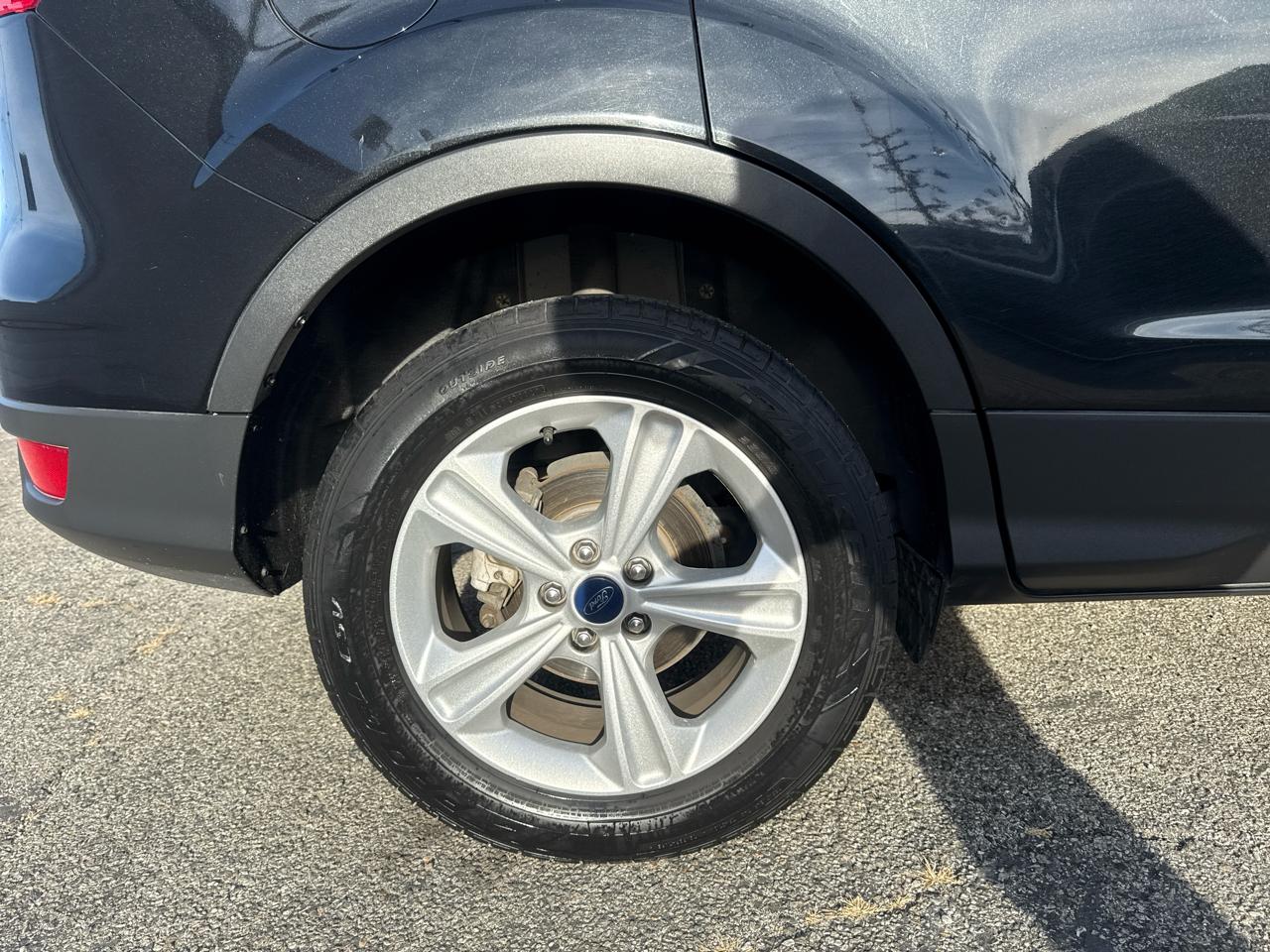 Ford Escape SE FWD 2015