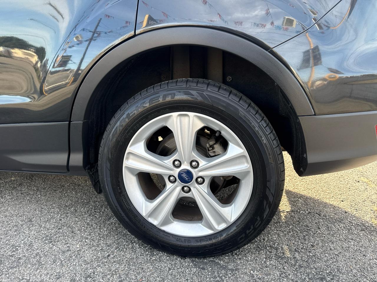 Ford Escape SE FWD 2015