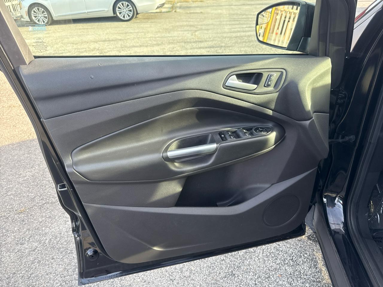 Ford Escape SE FWD 2015