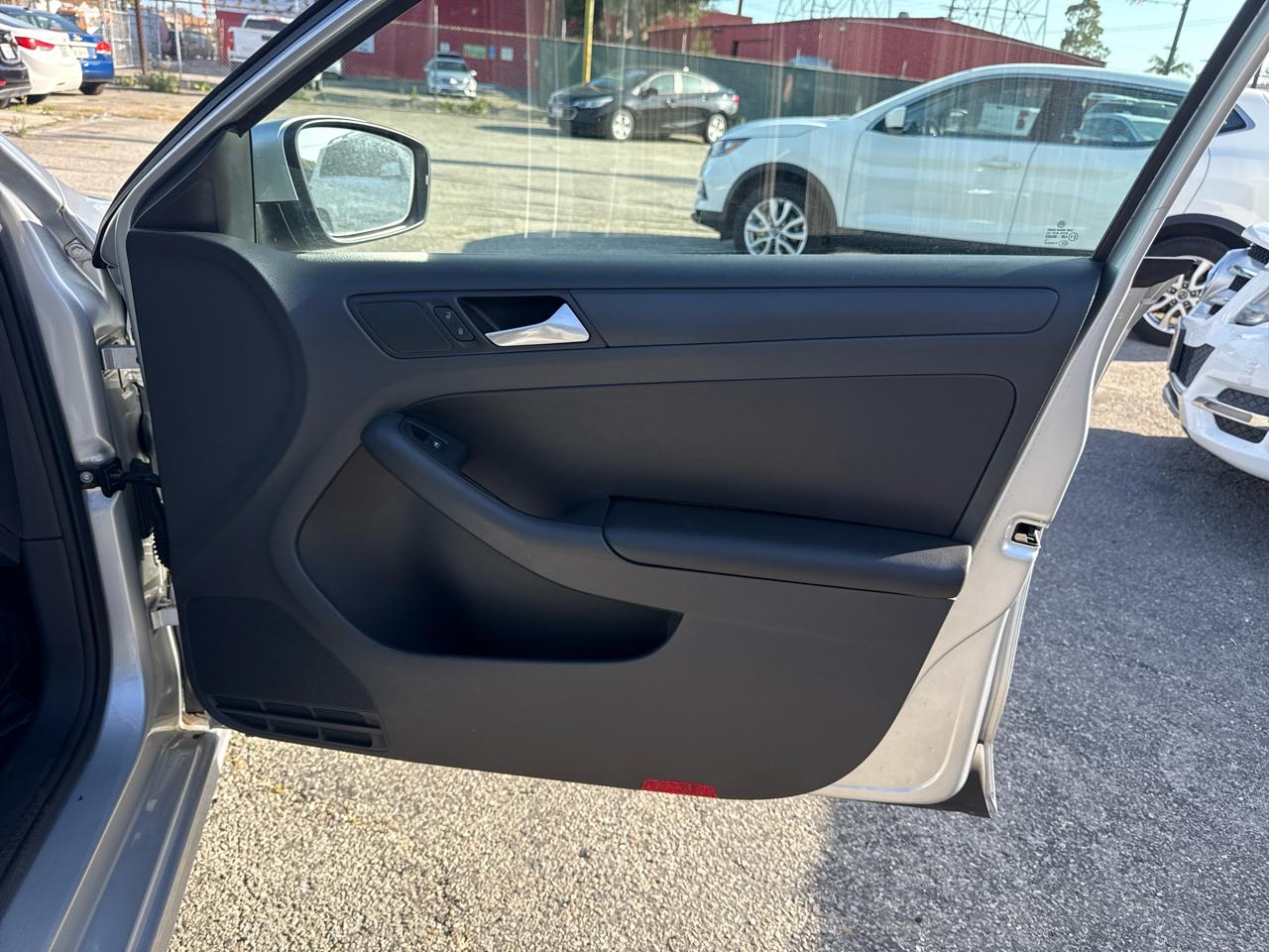 Volkswagen Jetta SE 2014