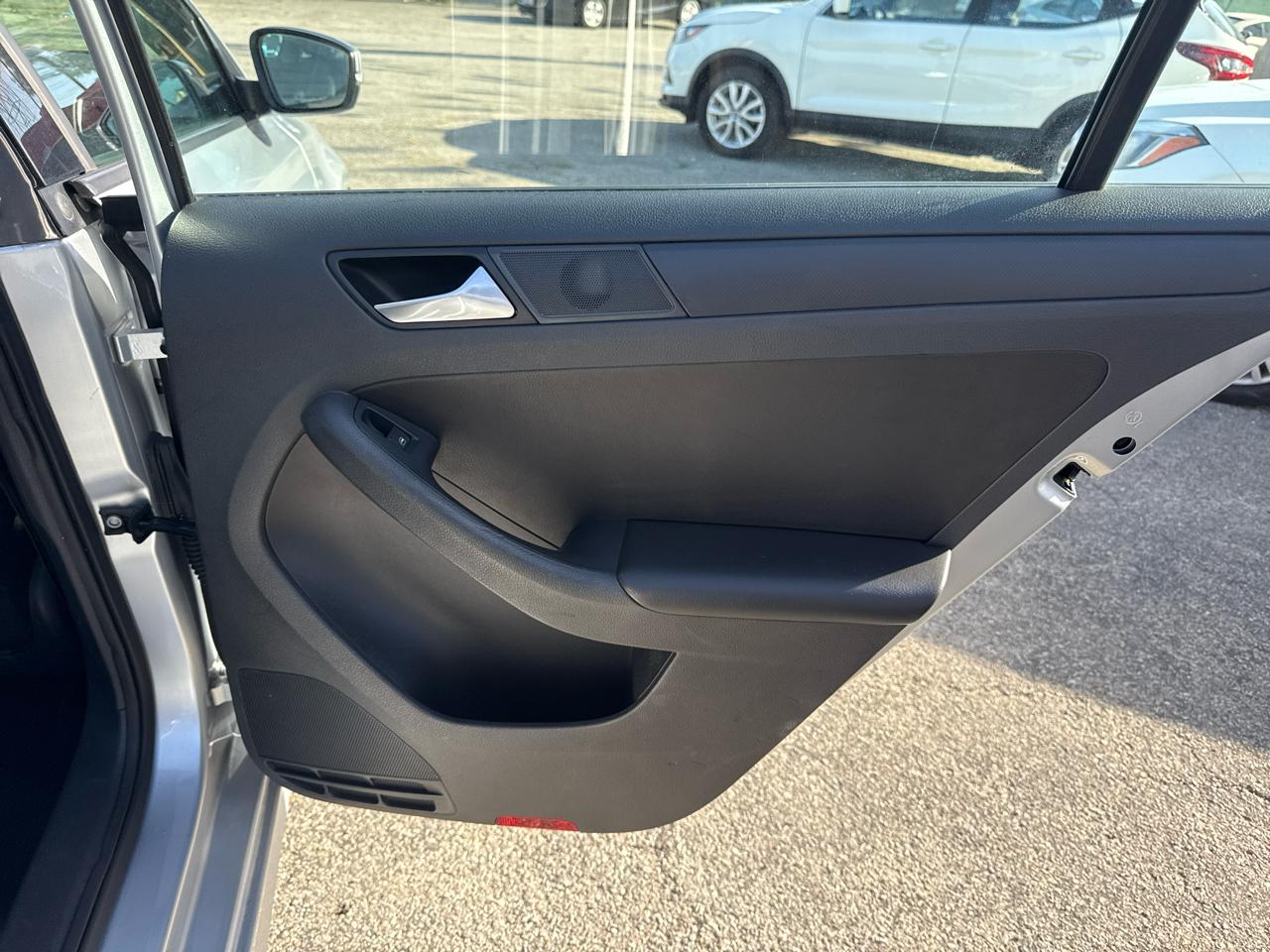 Volkswagen Jetta SE 2014