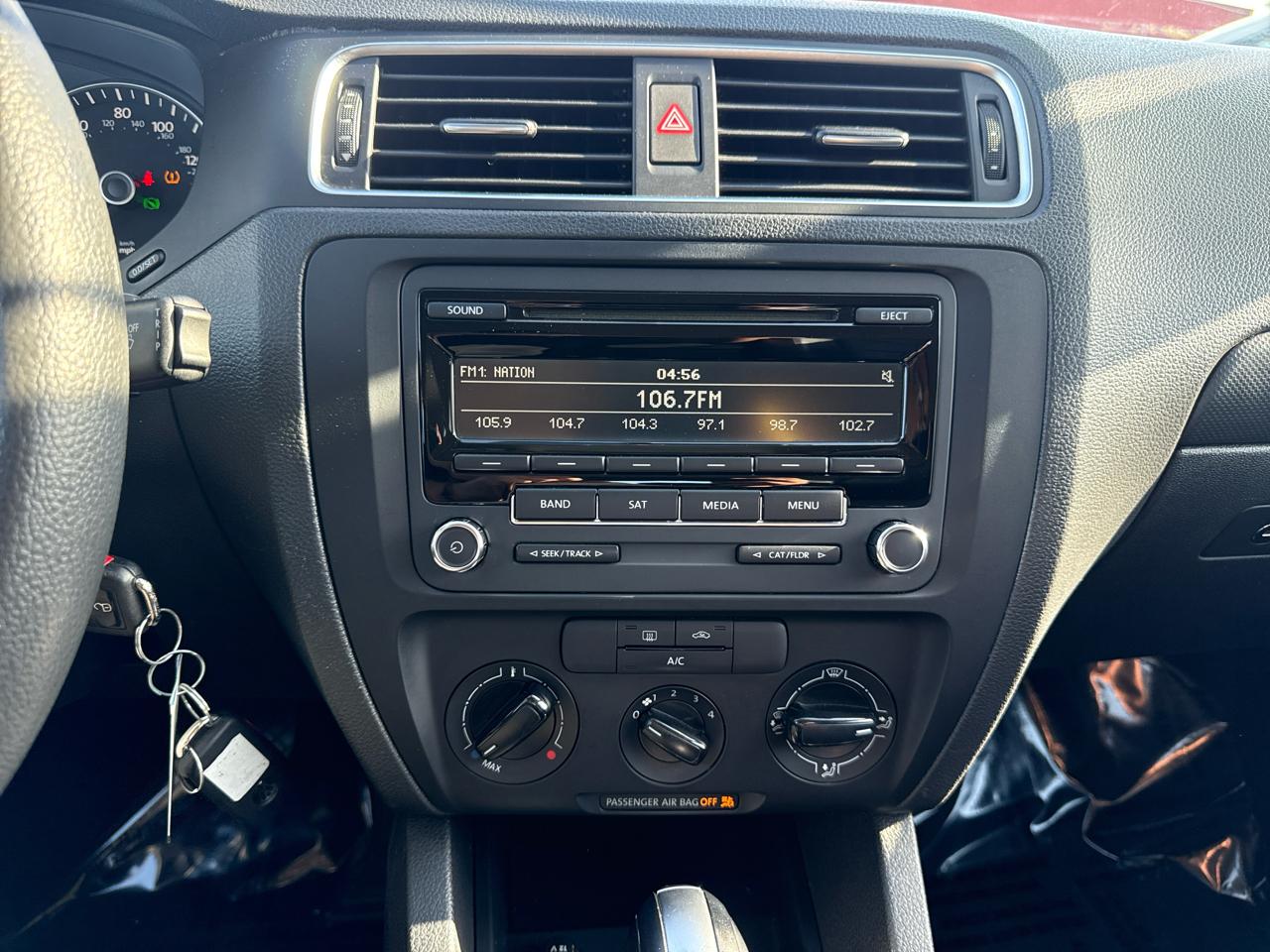 Volkswagen Jetta SE 2014