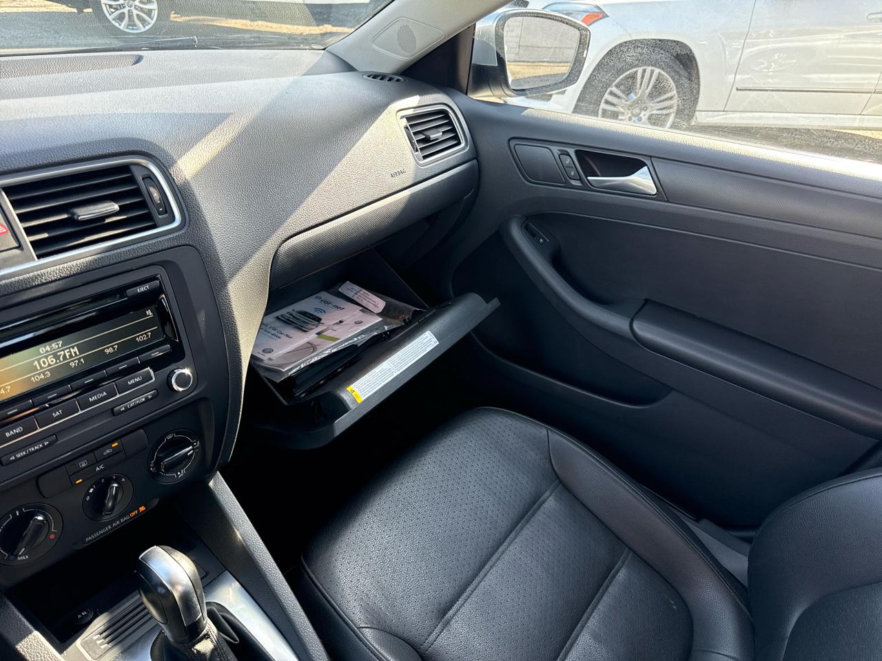 Volkswagen Jetta SE 2014
