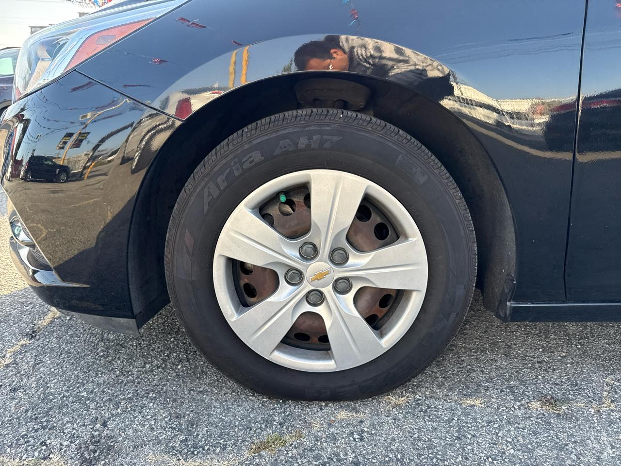 Chevrolet Cruze LS Auto 2018