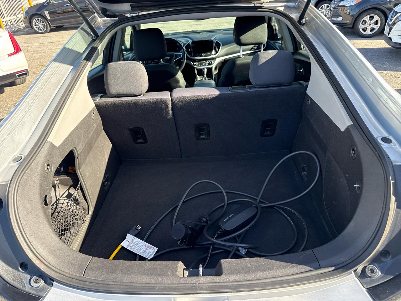 2017 Chevrolet Volt LT - Photo 17