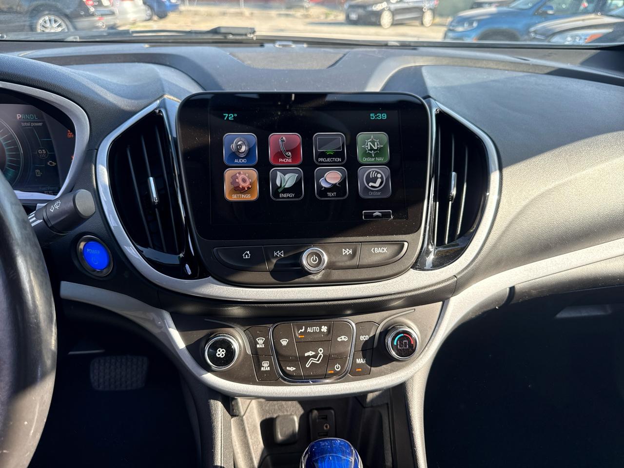 2017 Chevrolet Volt LT - Photo 24