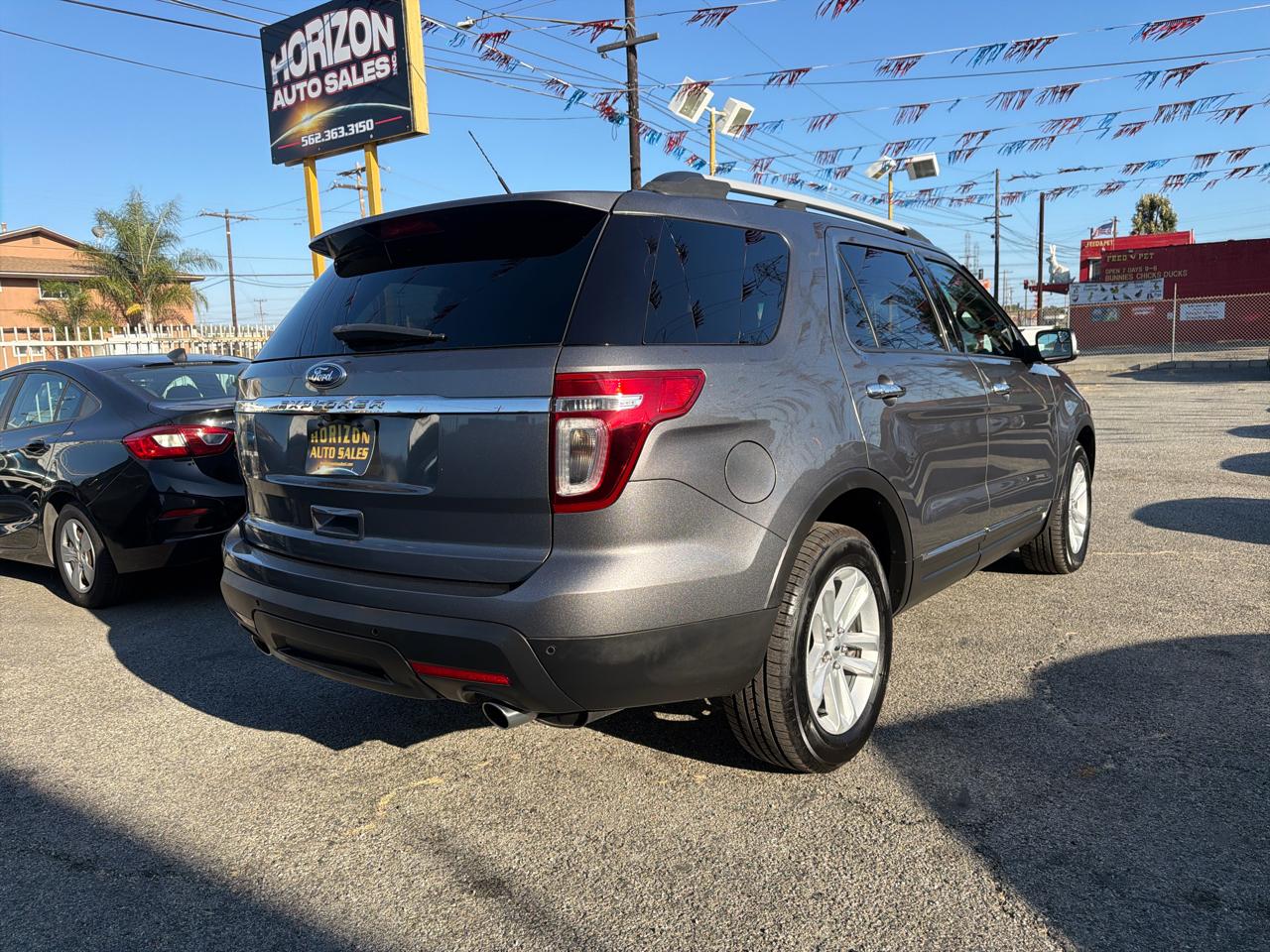 Ford Explorer 2WD 4dr V6 XLT 2014