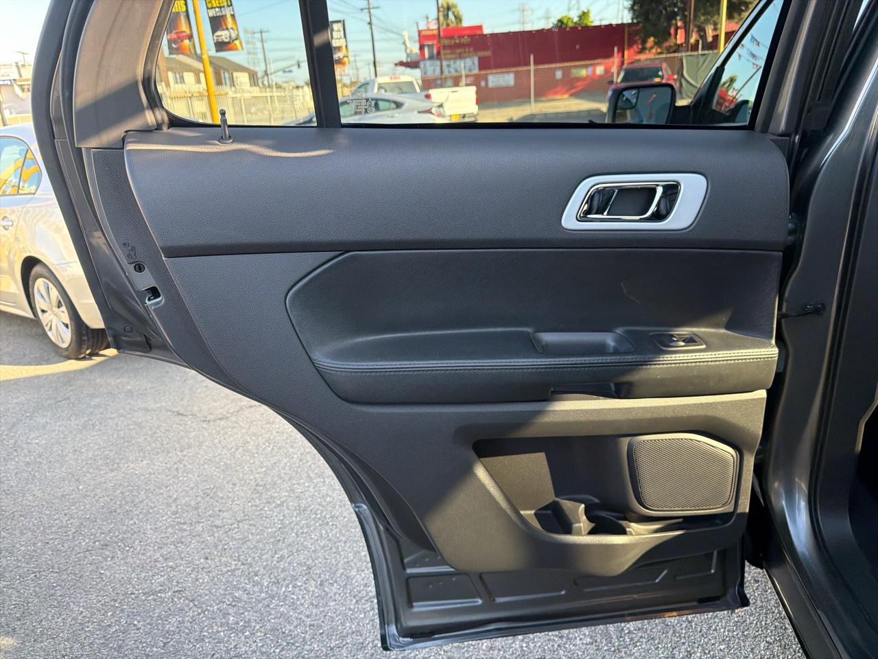 Ford Explorer 2WD 4dr V6 XLT 2014