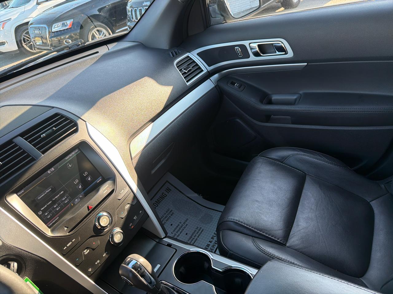 Ford Explorer 2WD 4dr V6 XLT 2014