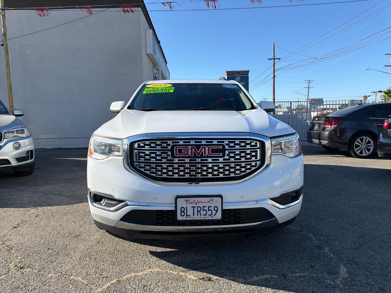 GMC Acadia Denali 2019