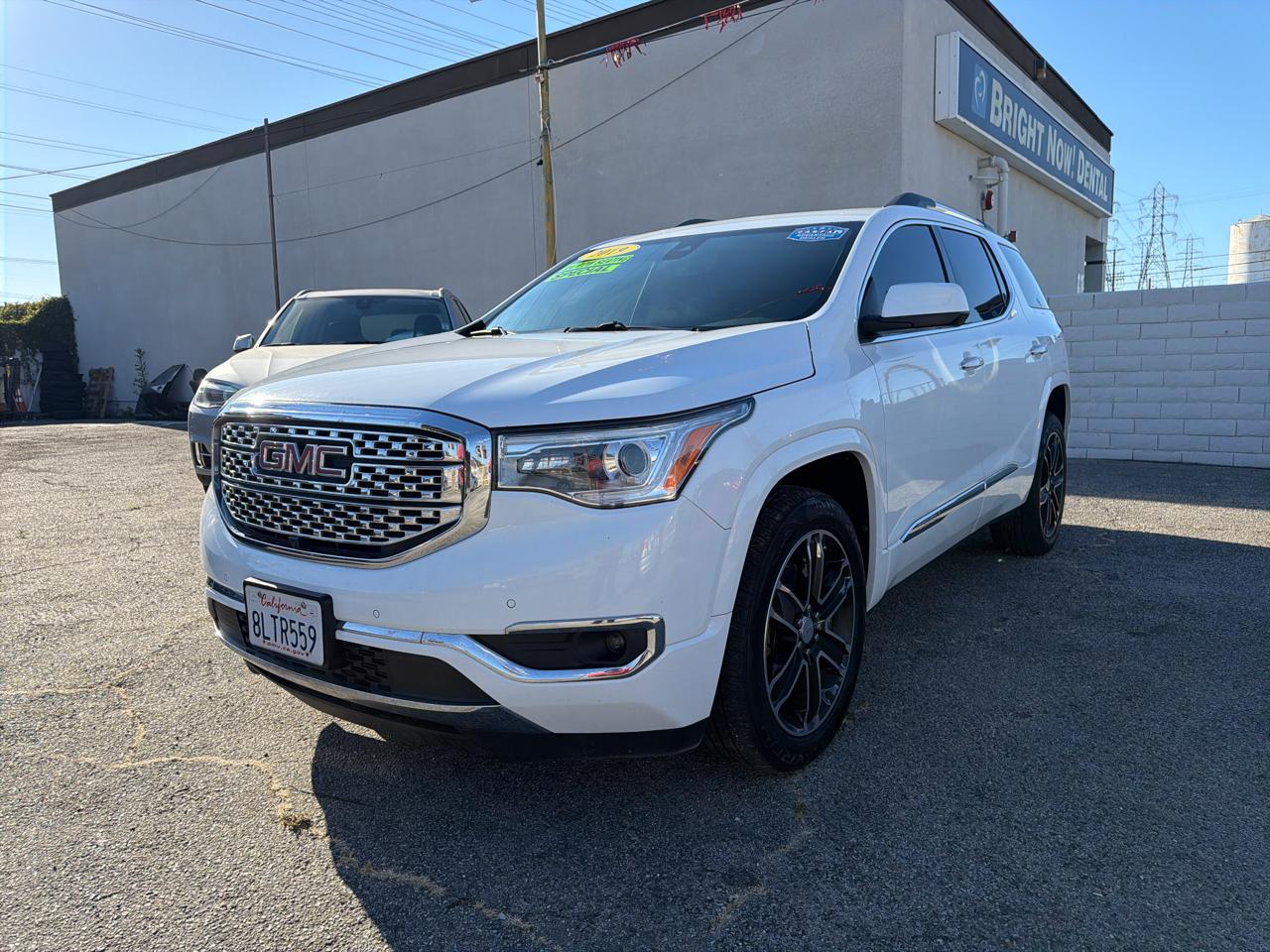 GMC Acadia Denali 2019