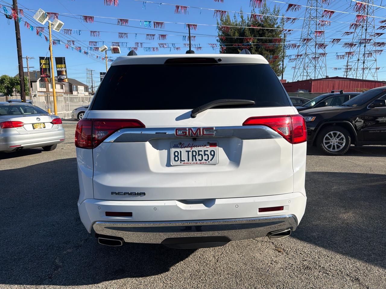GMC Acadia Denali 2019