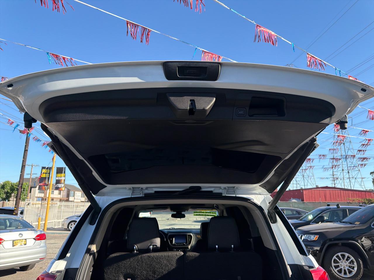 GMC Acadia Denali 2019