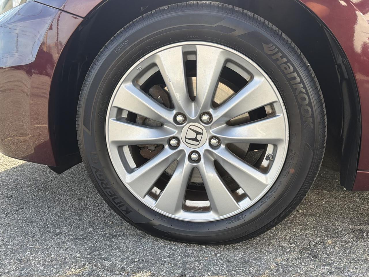 Honda Accord EX Sedan AT 2012