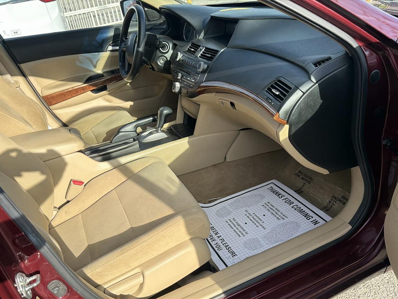 Honda Accord EX Sedan AT 2012