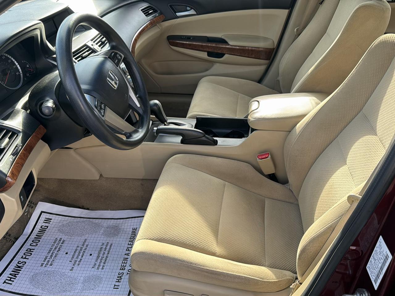 Honda Accord EX Sedan AT 2012